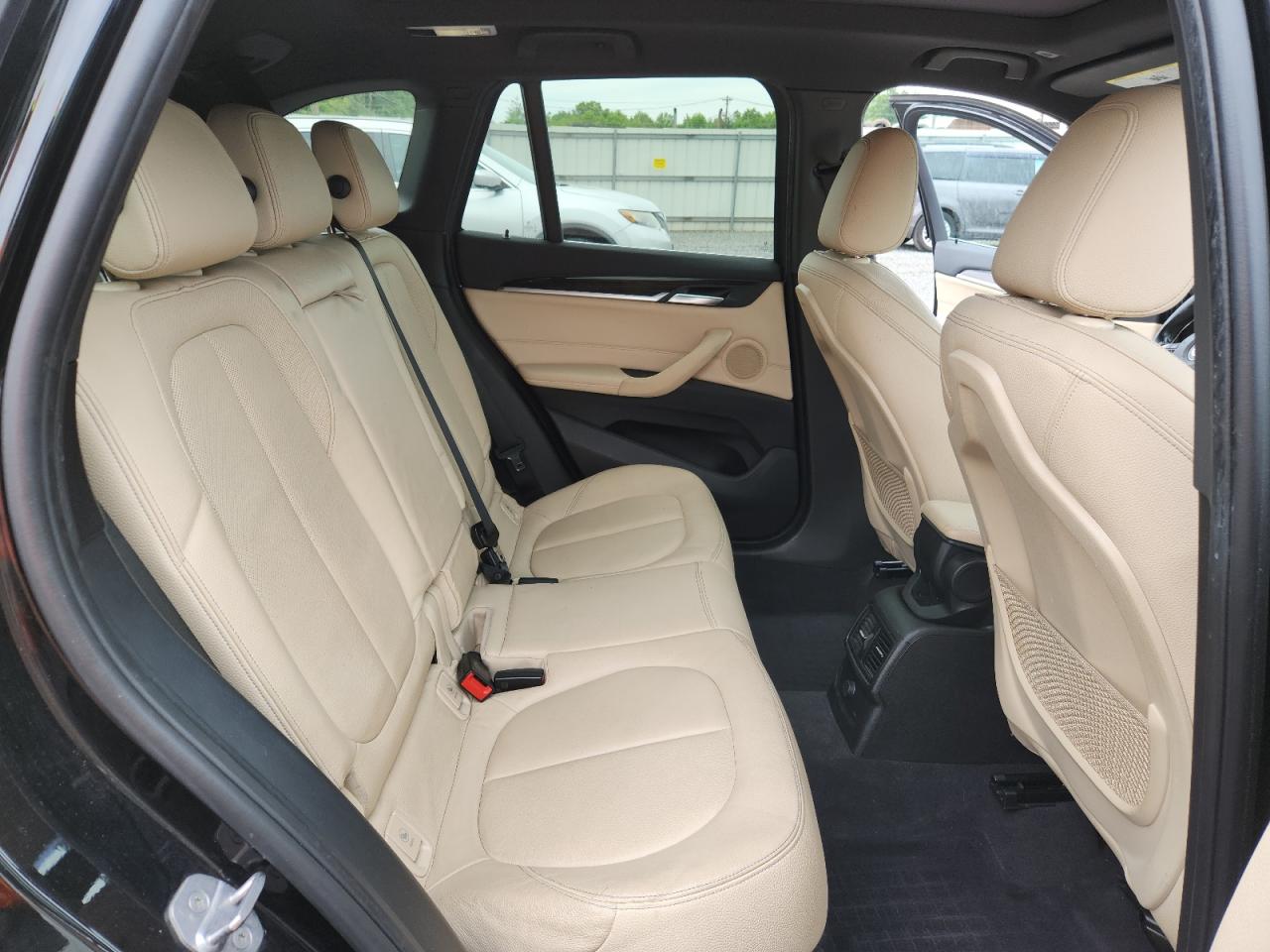2017 BMW X1 xDrive28I VIN: WBXHT3C32H5F75352 Lot: 63658455