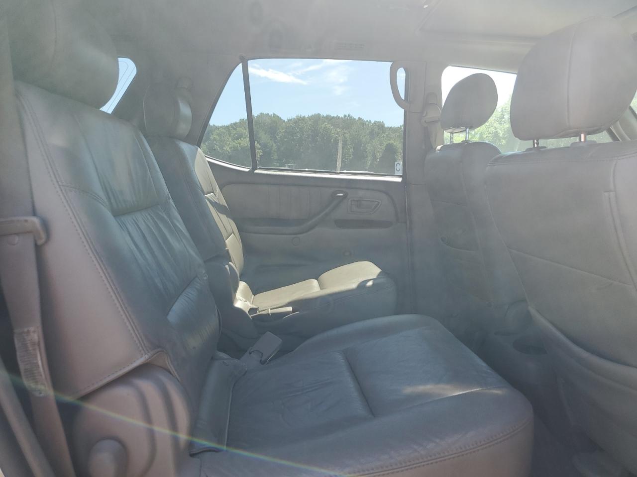2005 Toyota Sequoia Limited VIN: 5TDBT48AX5S250595 Lot: 65431225