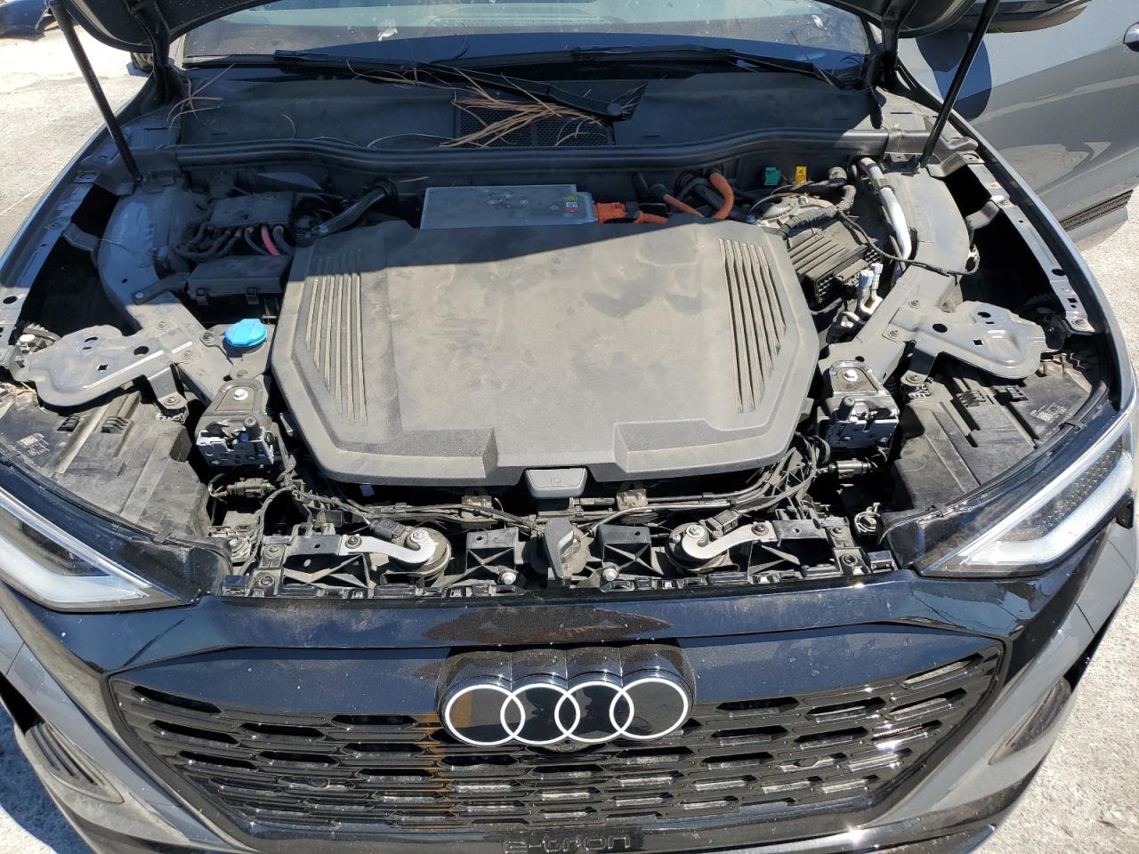 2024 Audi Q8 E-Tron Sportback Premium VIN: WA1BAAGE1RB036322 Lot: 63098025