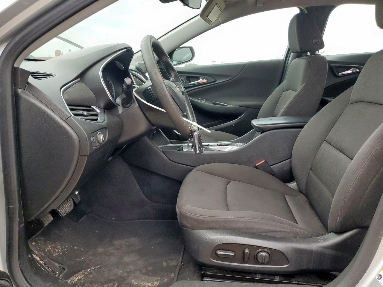 2020 Chevrolet Malibu Lt VIN: 1G1ZD5ST8LF087320 Lot: 65366365