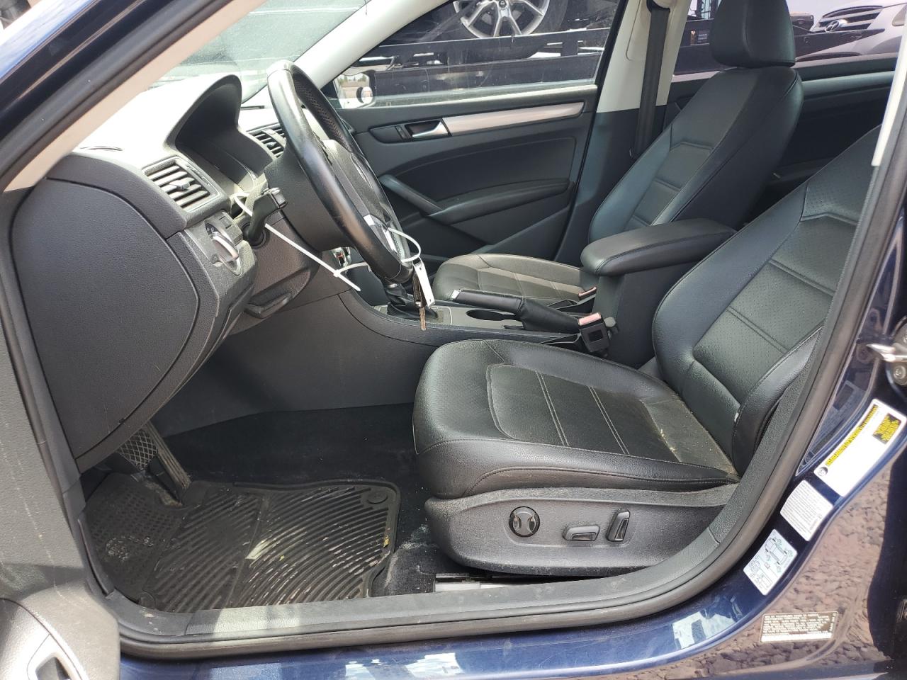 2015 Volkswagen Passat S VIN: 1VWAS7A31FC082504 Lot: 64935465