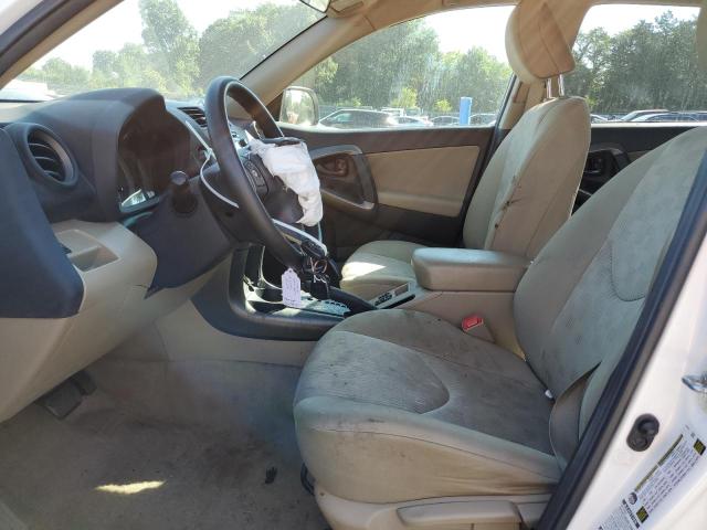 Паркетники TOYOTA RAV4 2012 Белы