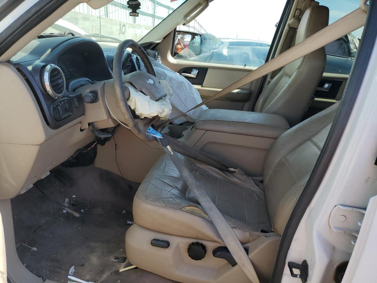 2004 Ford Expedition Xlt VIN: 1FMPU16L24LB34700 Lot: 64122945