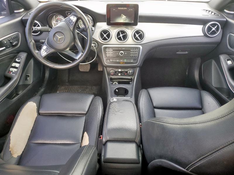 Sedans MERCEDES-BENZ CLA-CLASS 2016 White