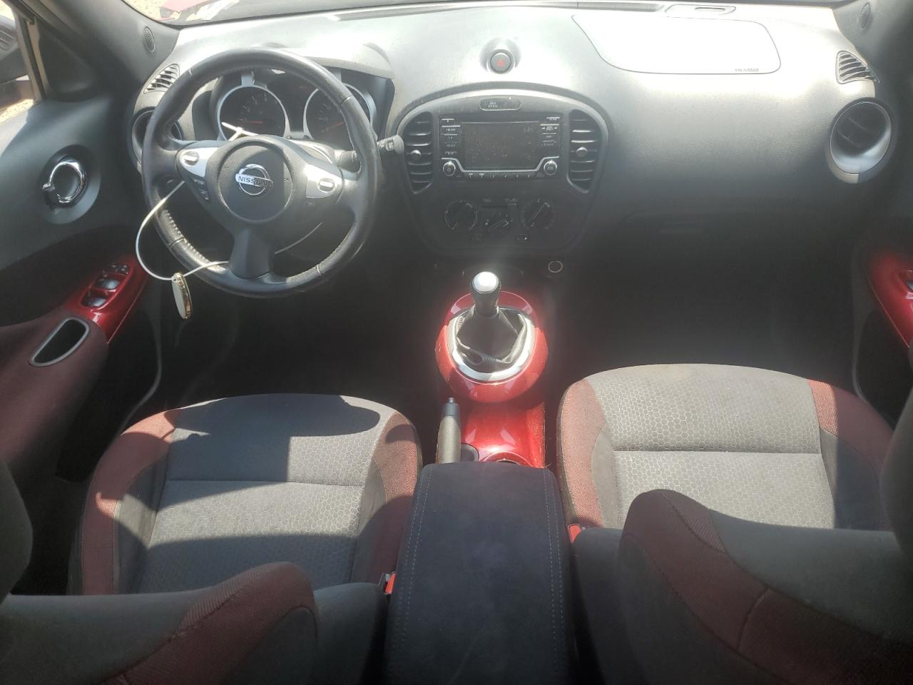 2015 Nissan Juke S VIN: JN8AF5MR3FT513702 Lot: 65025195