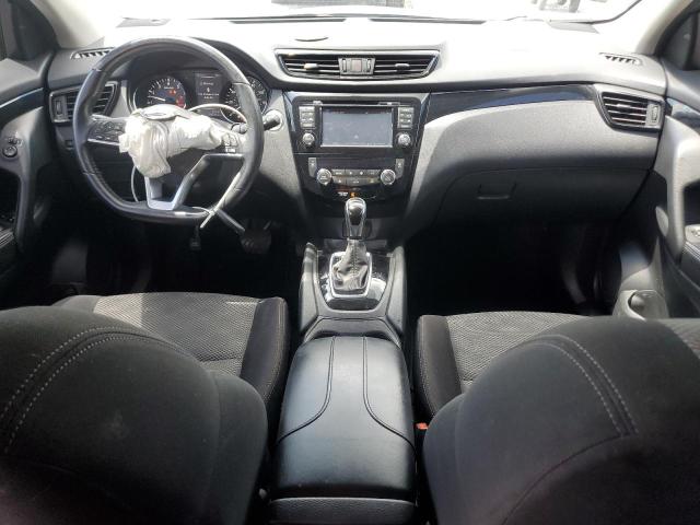  NISSAN ROGUE 2017 Srebrny