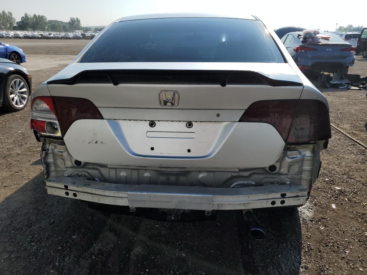 2007 Honda Civic Lx VIN: 1HGFA16557L111279 Lot: 62916145