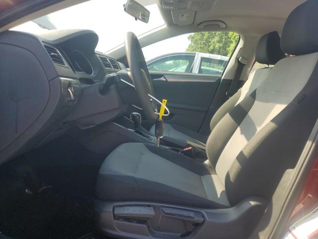  VOLKSWAGEN JETTA 2018 Czerwony