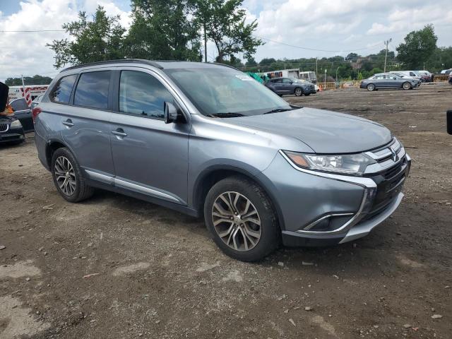 Parquets MITSUBISHI OUTLANDER 2016 Silver