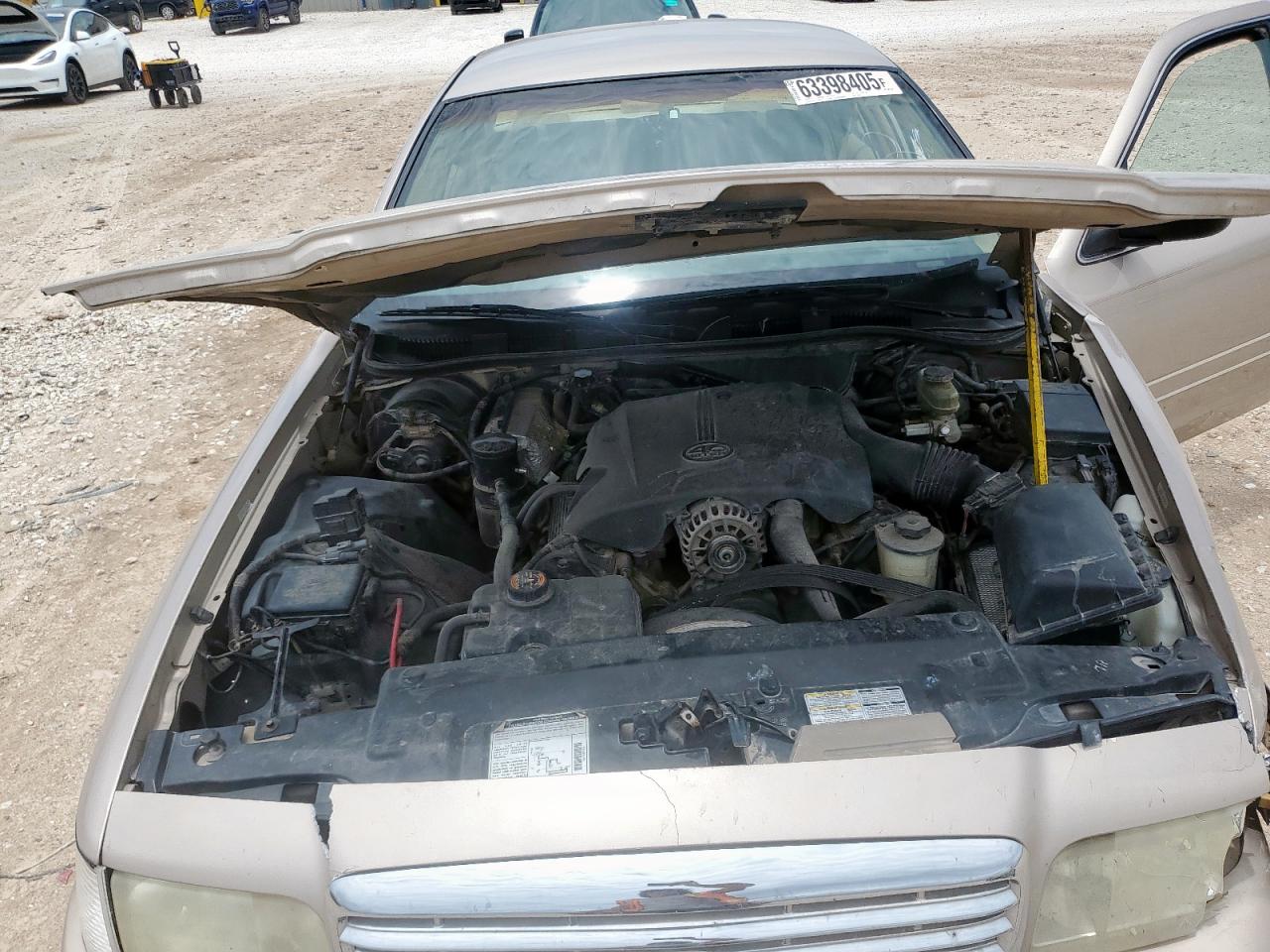 1998 Ford Crown Victoria Lx VIN: 2FAFP74W1WX119043 Lot: 63398405
