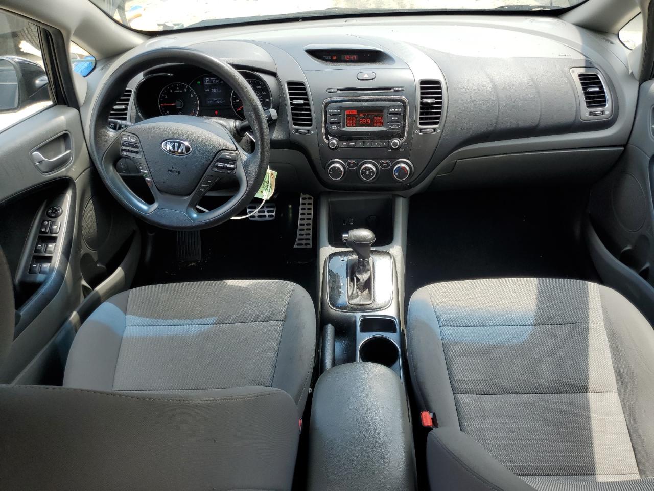 2018 Kia Forte Lx VIN: 3KPFK4A7XJE232136 Lot: 62911015