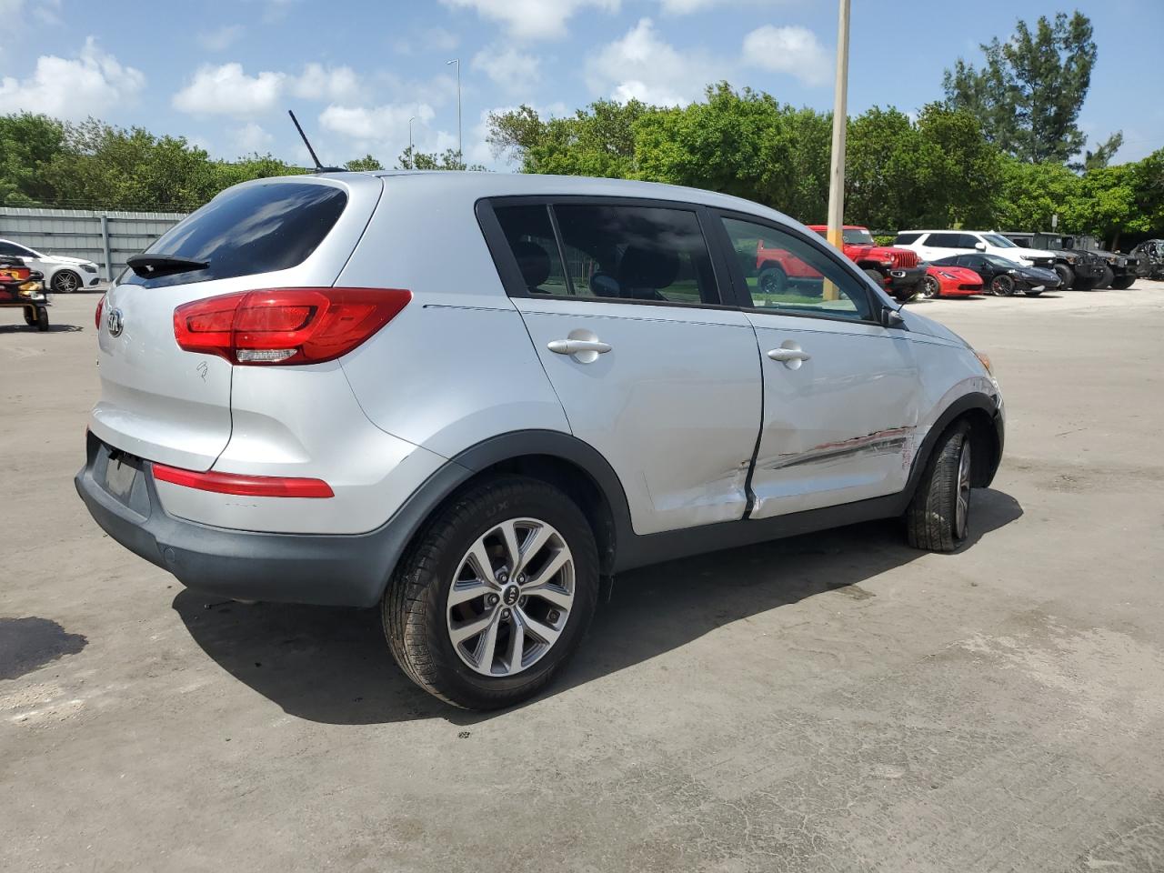 kndpb3acxg7842140 KNDPB3ACXG7842140 2016 Kia Sportage Lx