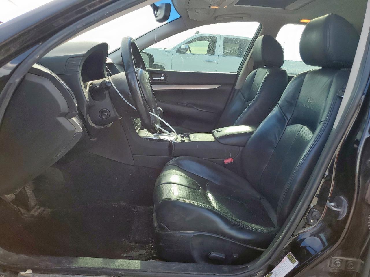 2012 Infiniti G37 Base VIN: JN1CV6AP8CM935215 Lot: 64837155