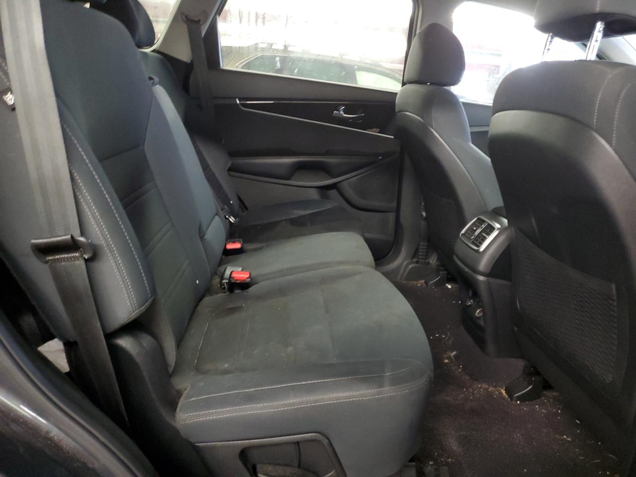 2018 Kia Sorento Lx VIN: 5XYPGDA34JG426098 Lot: 64954805