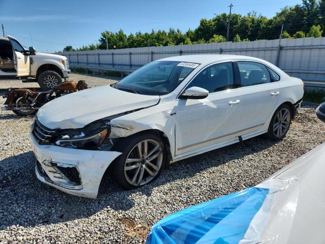  VOLKSWAGEN PASSAT 2017 White