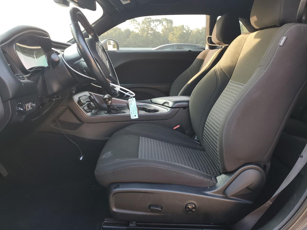 2020 Dodge Challenger Sxt VIN: 2C3CDZGG7LH110752 Lot: 65375025