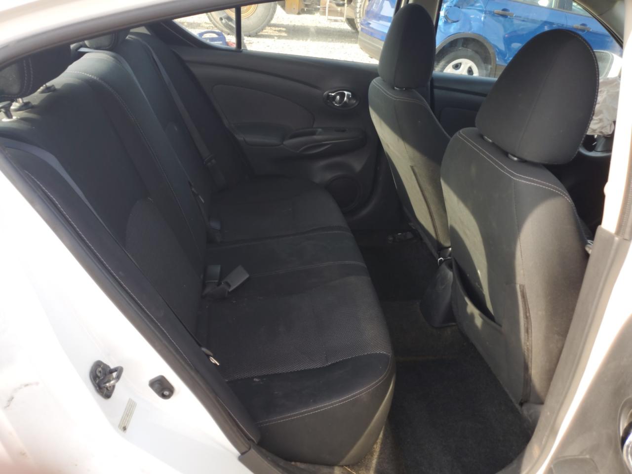 2016 Nissan Versa S VIN: 3N1CN7AP5GL884522 Lot: 64309125