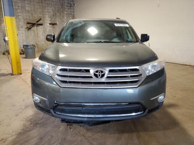  TOYOTA HIGHLANDER 2013 Zielony