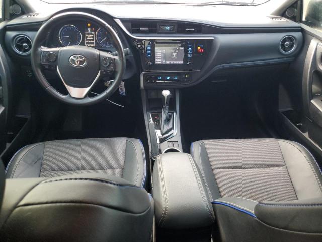  TOYOTA COROLLA 2019 Srebrny