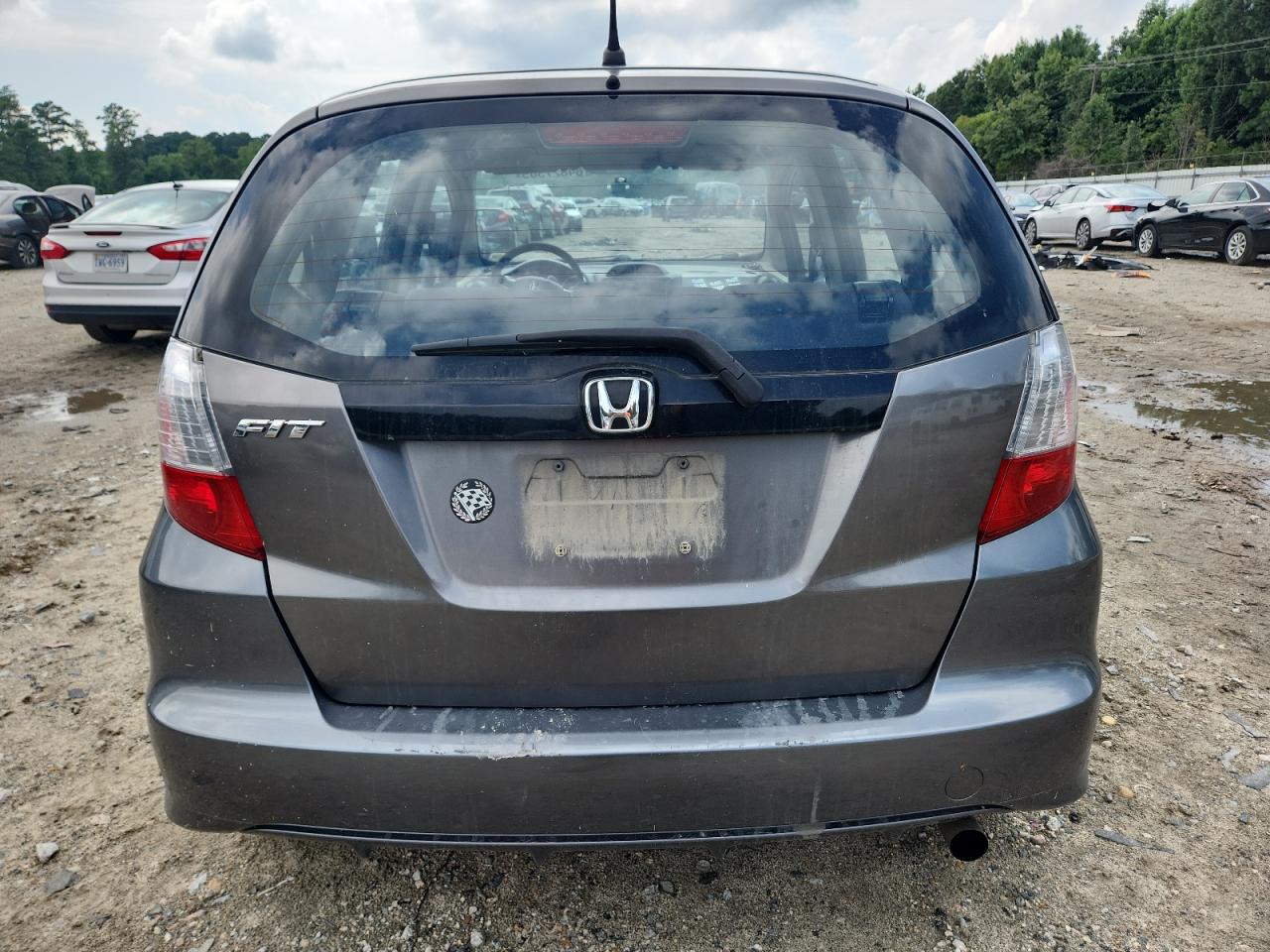 2013 Honda Fit VIN: JHMGE8G37DC037497 Lot: 64827305