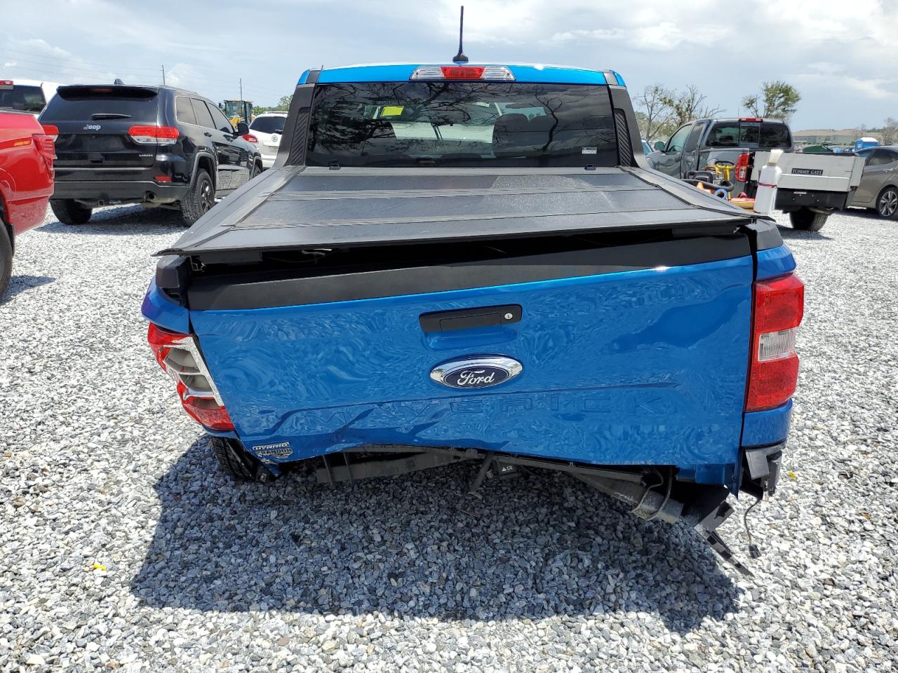 2022 Ford Maverick Xl VIN: 3FTTW8E39NRA33566 Lot: 63588075