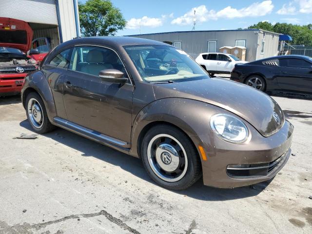 Hatchbacks VOLKSWAGEN BEETLE 2012 Brązowy
