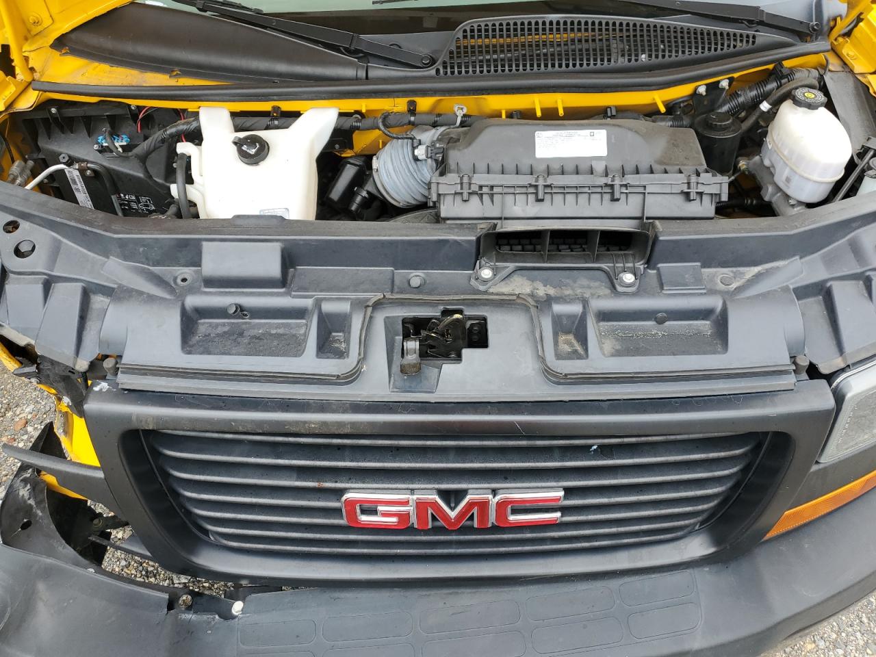 2021 GMC Savana Cut - Trucks Expeditor Truck VIN: 7GZ37TC79MN006748 Lot: 65012875