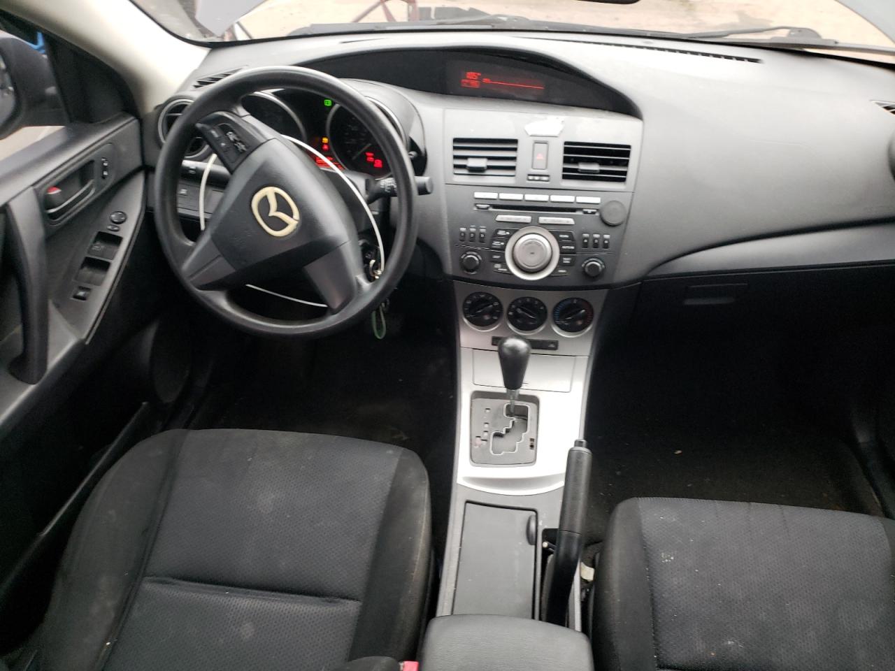 2011 Mazda 3 I VIN: JM1BL1UG9B1355419 Lot: 64447035
