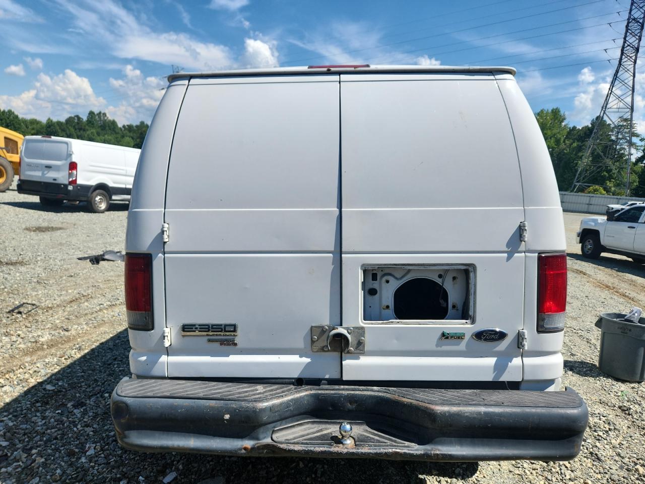2011 Ford Econoline E350 Super Duty Van VIN: 1FTSE3EL8BDB11826 Lot: 62511405
