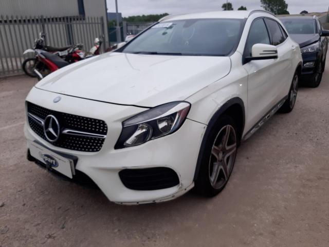 MERCEDES BENZ GLA 200 AM 2017