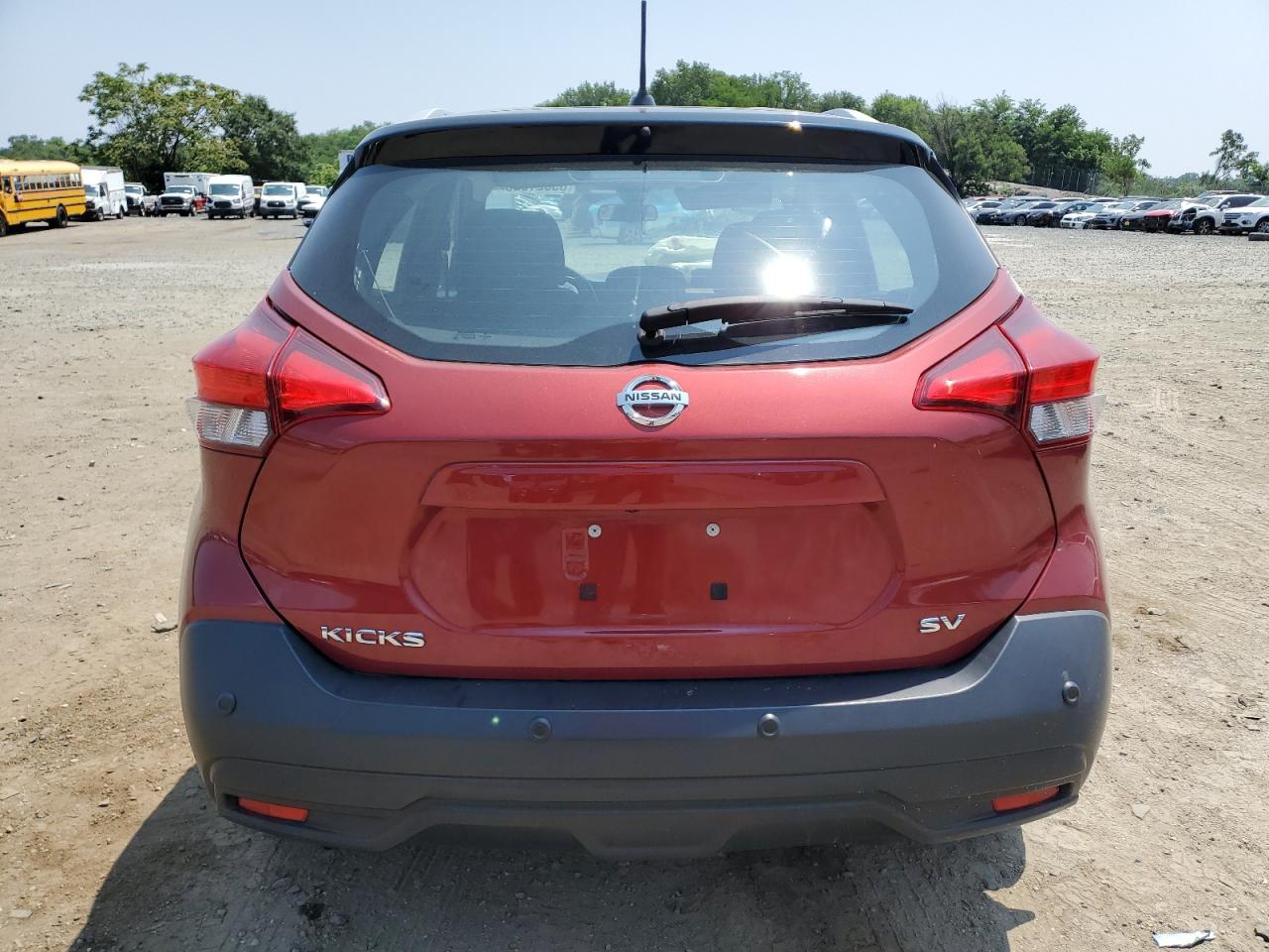 2020 Nissan Kicks Sv VIN: 3N1CP5CV1LL570886 Lot: 65821025