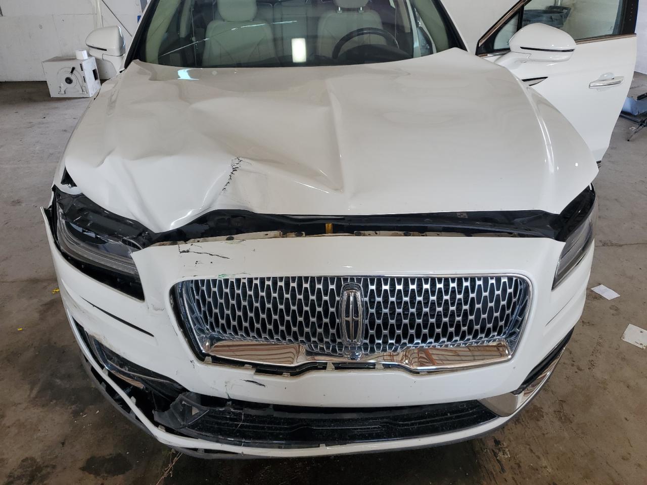 2020 Lincoln Nautilus Reserve VIN: 2LMPJ8K93LBL30790 Lot: 64424085