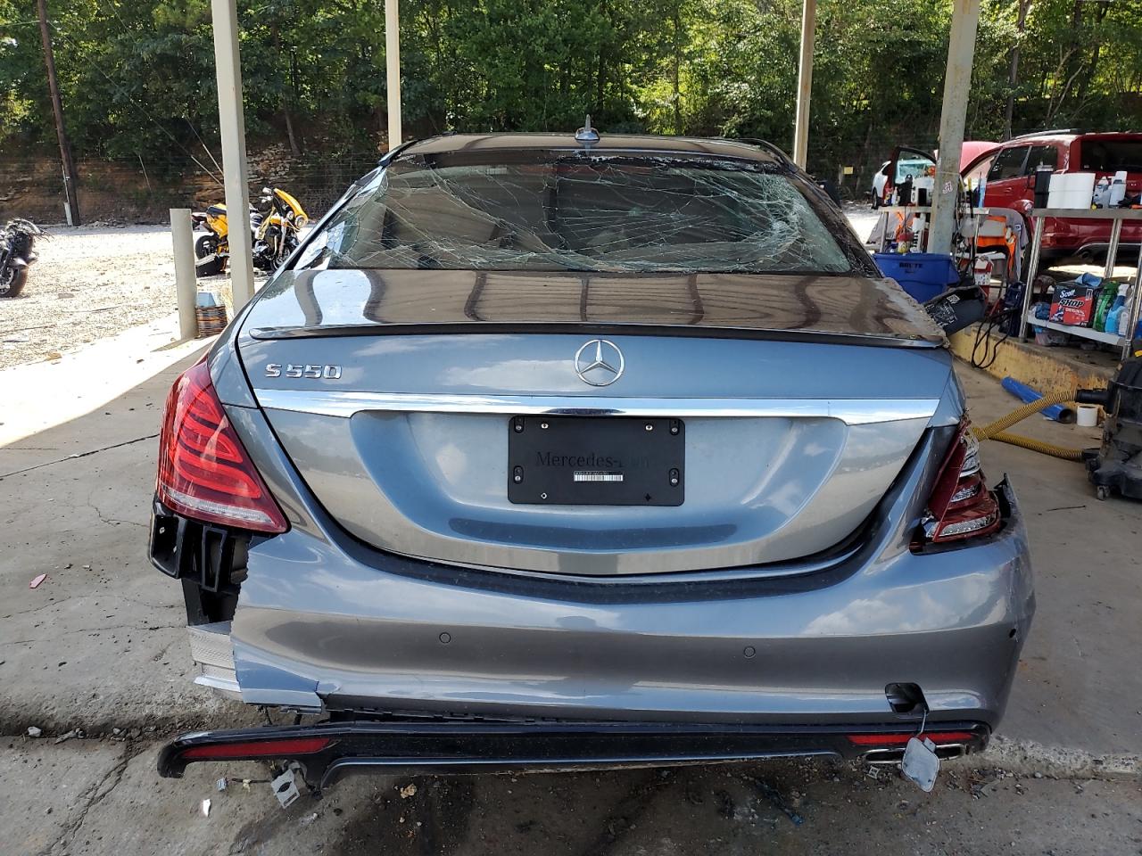 2016 Mercedes-Benz S 550 VIN: WDDUG8CB1GA241391 Lot: 64329725