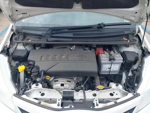 2013 TOYOTA YARIS TREN