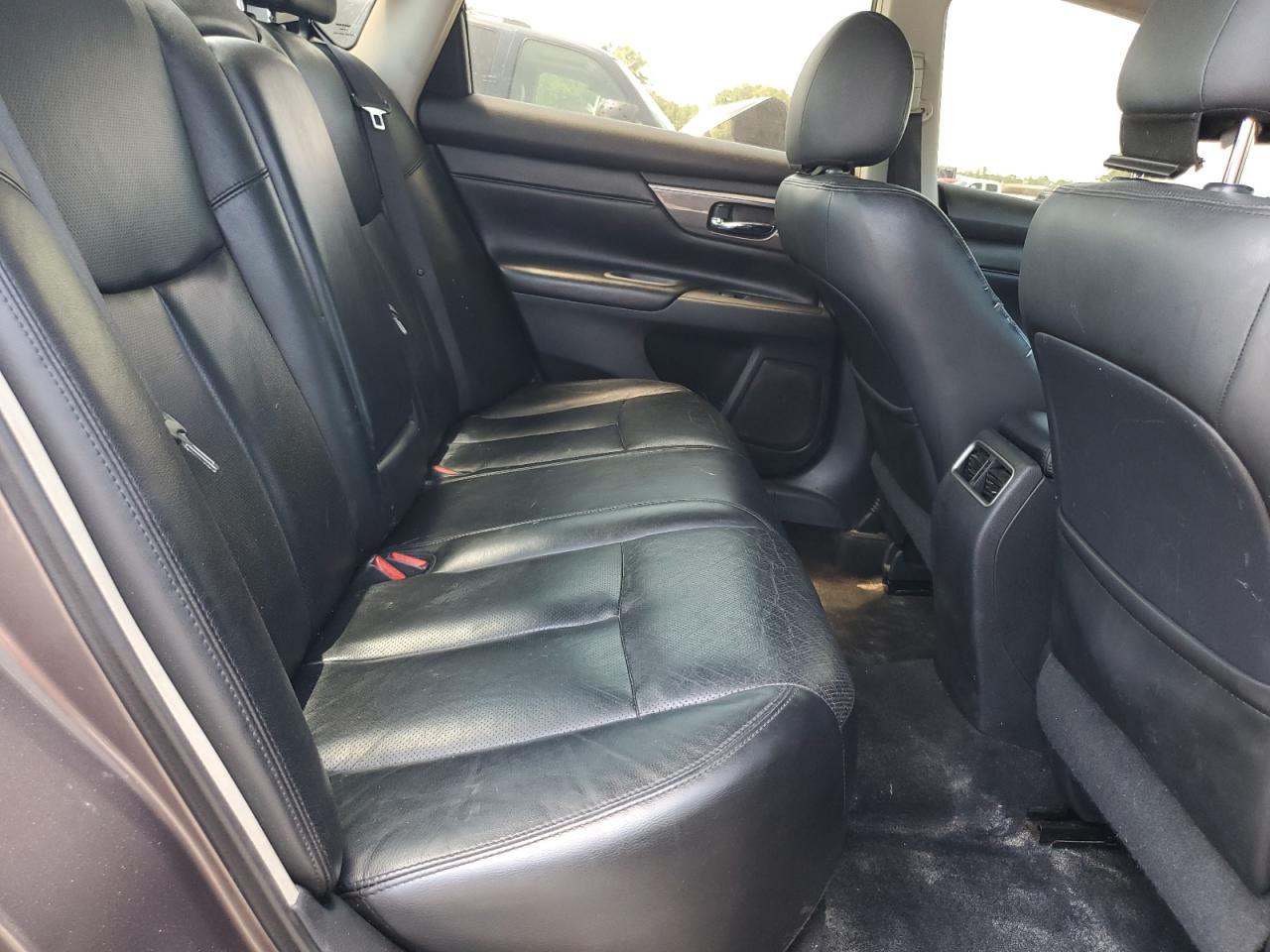 2013 Nissan Altima 3.5S VIN: 1N4BL3AP0DC127144 Lot: 65625955