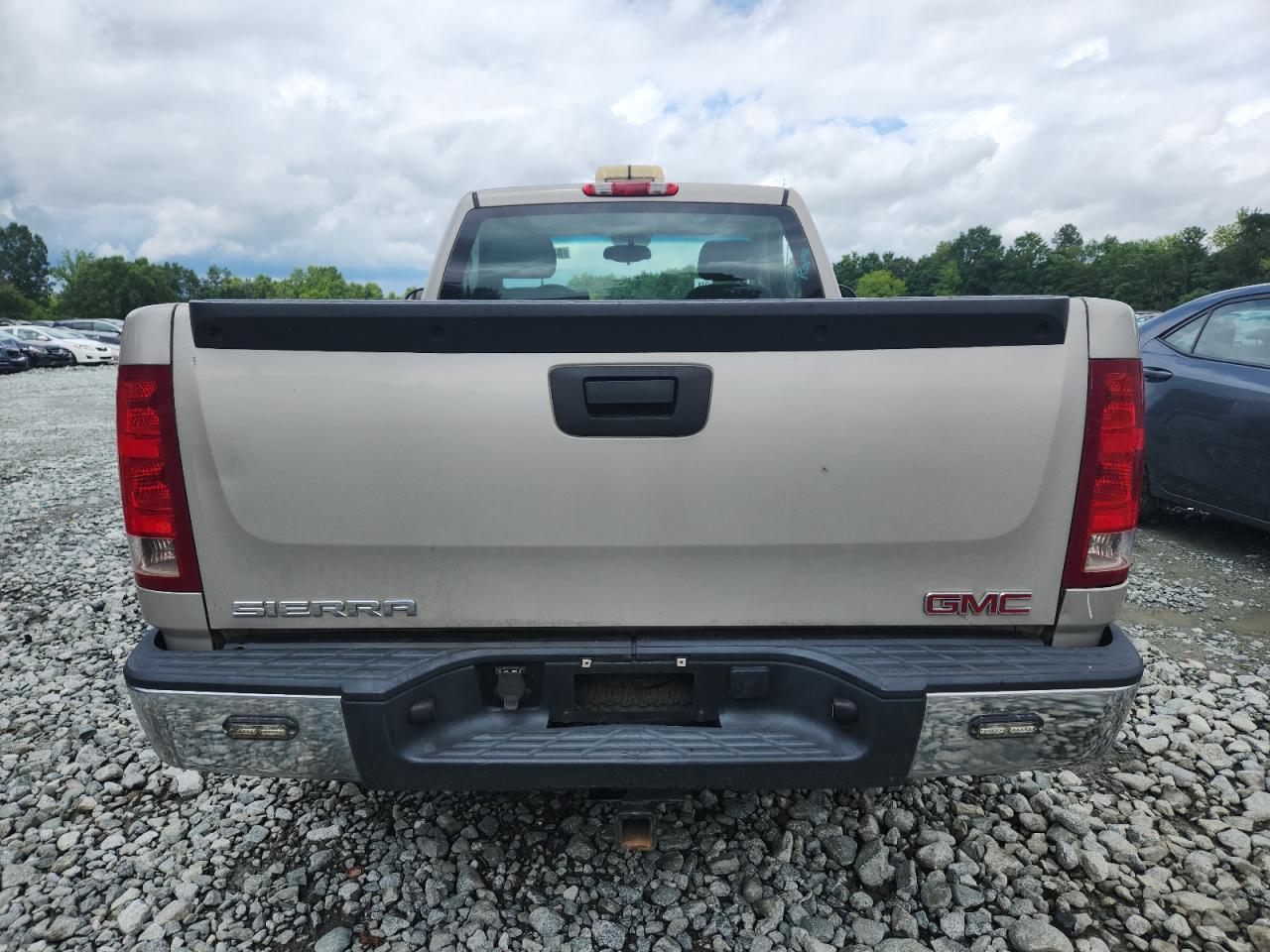 2008 GMC Sierra C1500 VIN: 1GTEC14X08Z327127 Lot: 63113375
