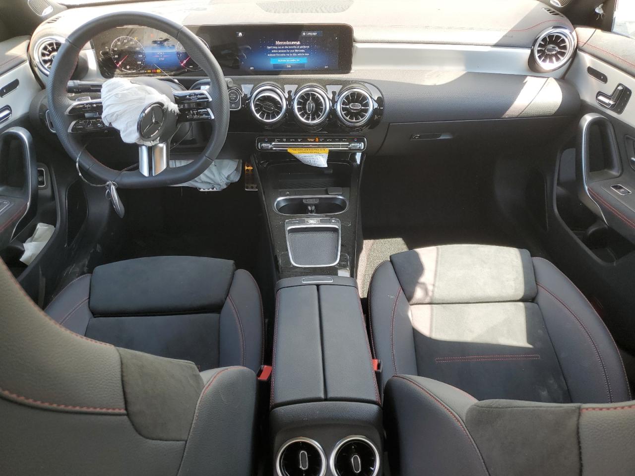 W1K5J4HB8SN524654 2025 Mercedes-Benz Cla 250 4Matic