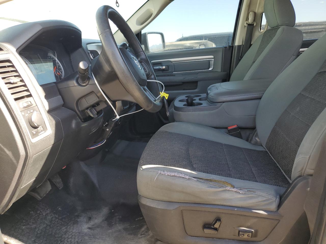 2014 Ram 2500 Slt VIN: 3C6TR5DTXEG270383 Lot: 63595355