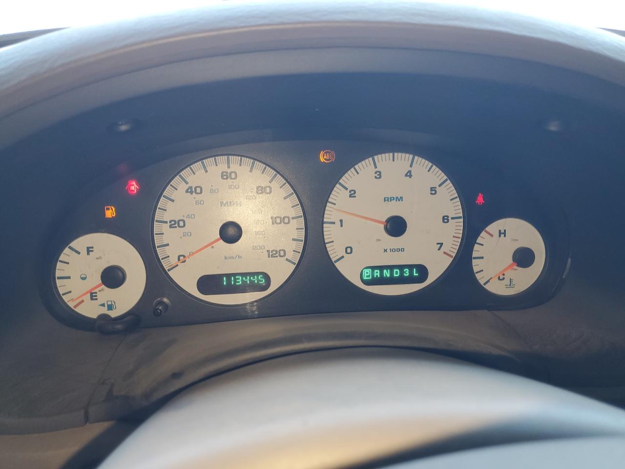 2002 Dodge Grand Caravan Sport VIN: 2B4GP44372R739846 Lot: 64702965