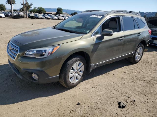 SUBARU OUTBACK 2015 Green