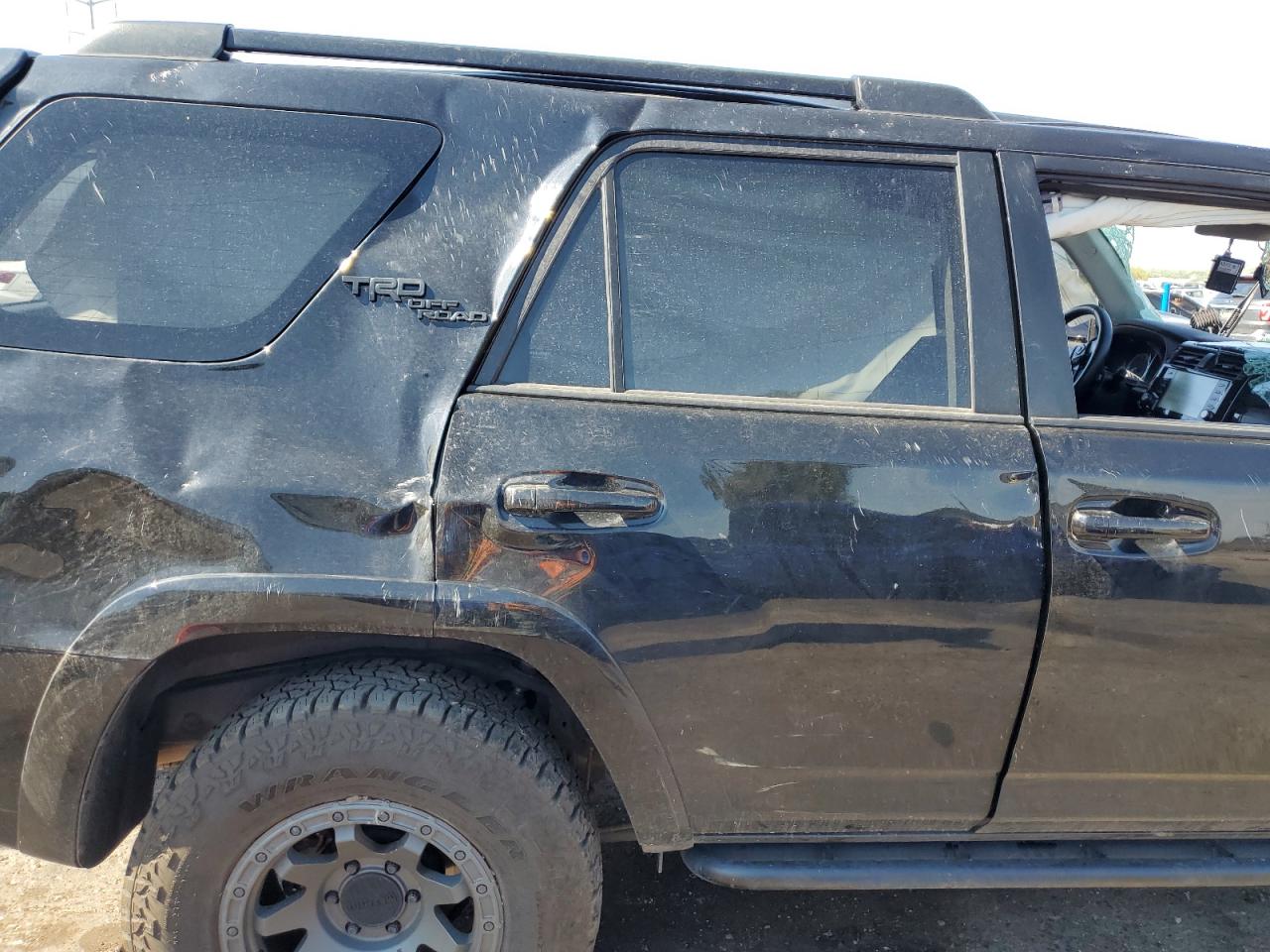 2022 Toyota 4Runner Sr5/Sr5 Premium VIN: JTEPU5JR7N6018167 Lot: 64259845