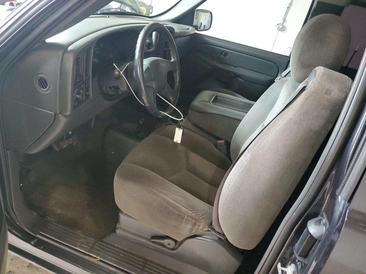 2005 Chevrolet Silverado K1500 VIN: 1GCEK19B15E284890 Lot: 65204285