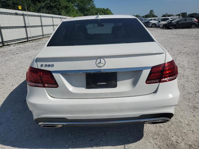 Sedans MERCEDES-BENZ E-CLASS 2016 Biały