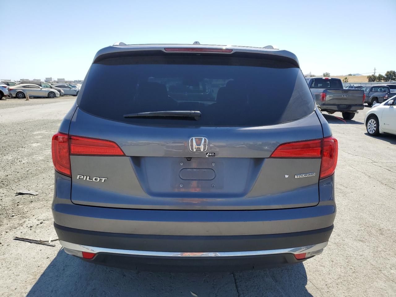 2016 Honda Pilot Touring VIN: 5FNYF5H91GB050371 Lot: 63069245