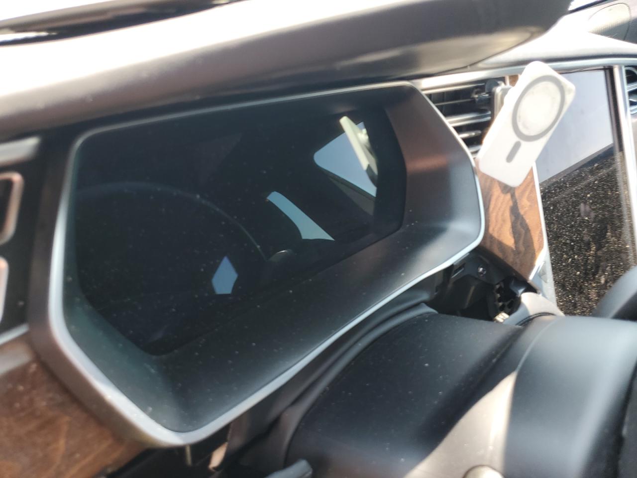 2017 Tesla Model S VIN: 5YJSA1E19HF220005 Lot: 64026425
