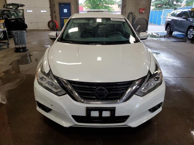  NISSAN ALTIMA 2017 White