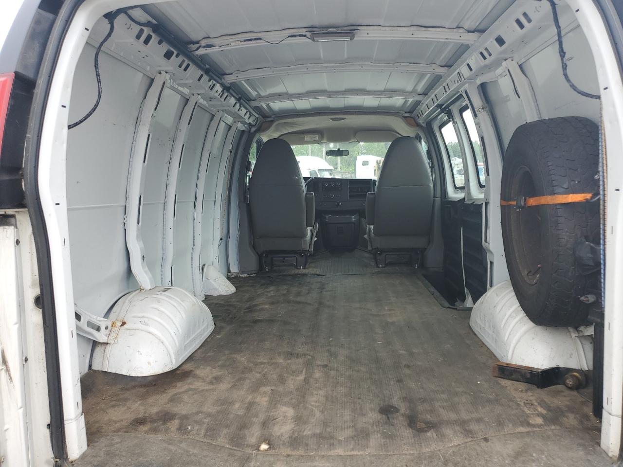 2011 Chevrolet Express G2500 VIN: 1GCWGFBA4B1137874 Lot: 65433345