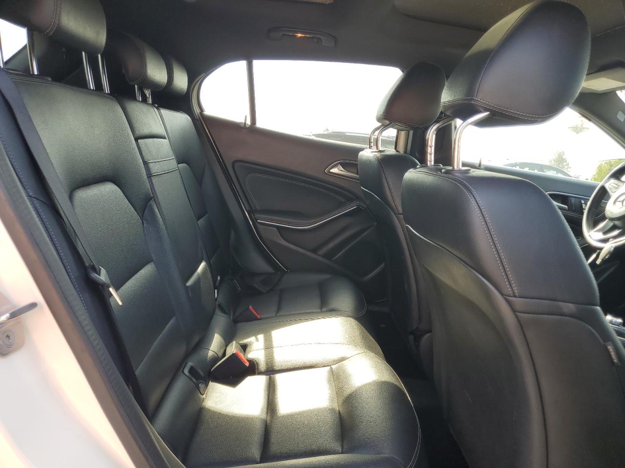 wdctg4eb7jj501886 WDCTG4EB7JJ501886 2018 Mercedes-Benz Gla 250