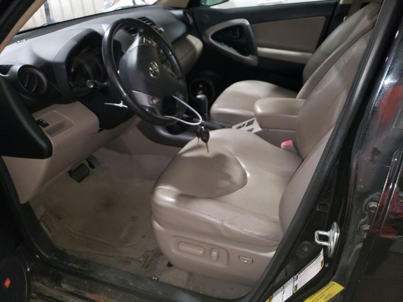 2008 Toyota Rav4 Limited VIN: JTMBK31V985065846 Lot: 63113845