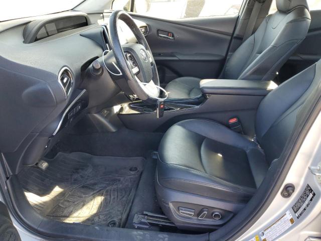  TOYOTA PRIUS 2018 Серебристый